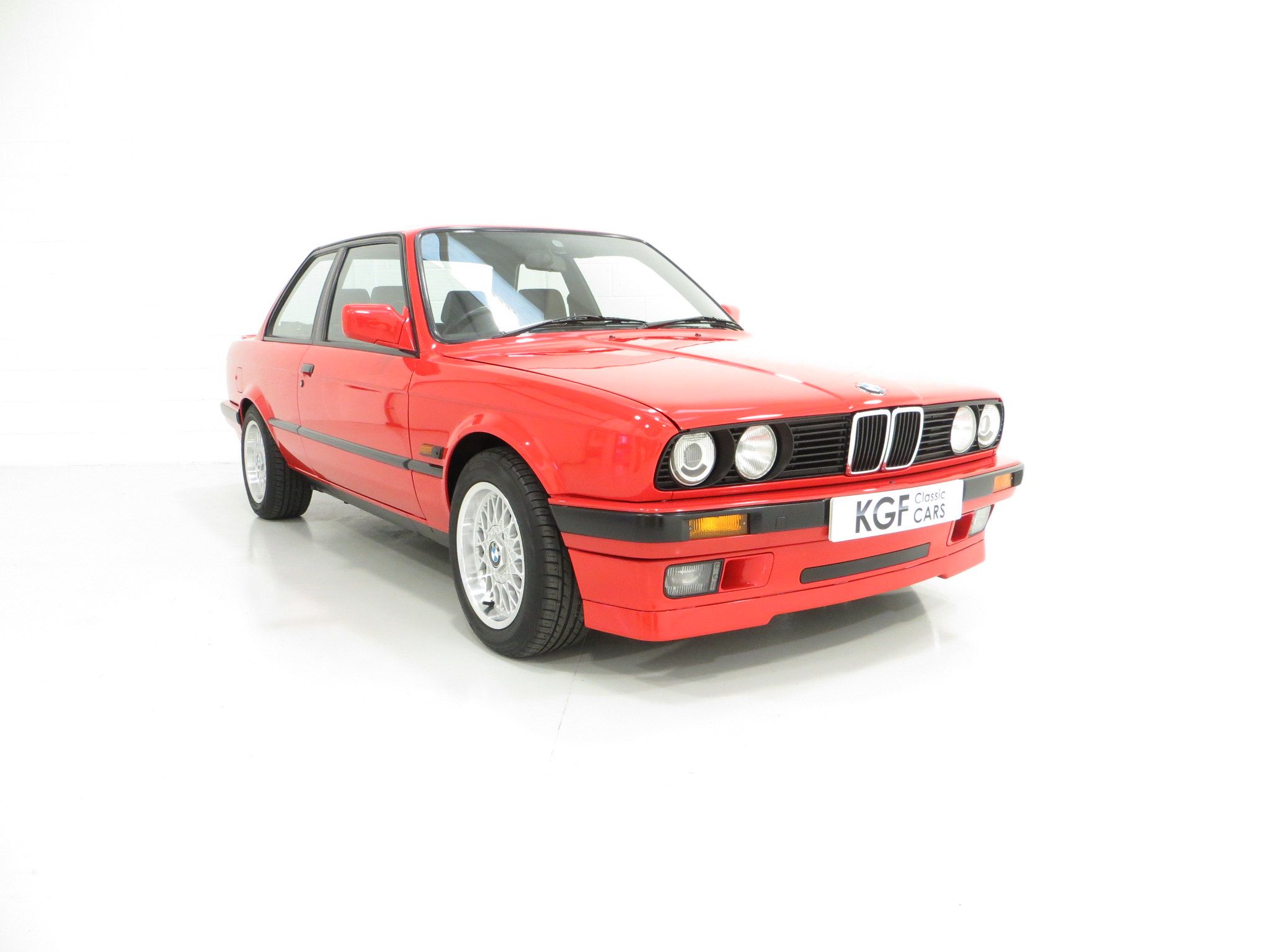 e30-classic-318is - Der BMW E30 318is