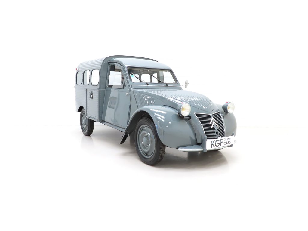 File:Citroën 2CV Fourgonnette AK (1971) (53378863659).jpg - Wikimedia