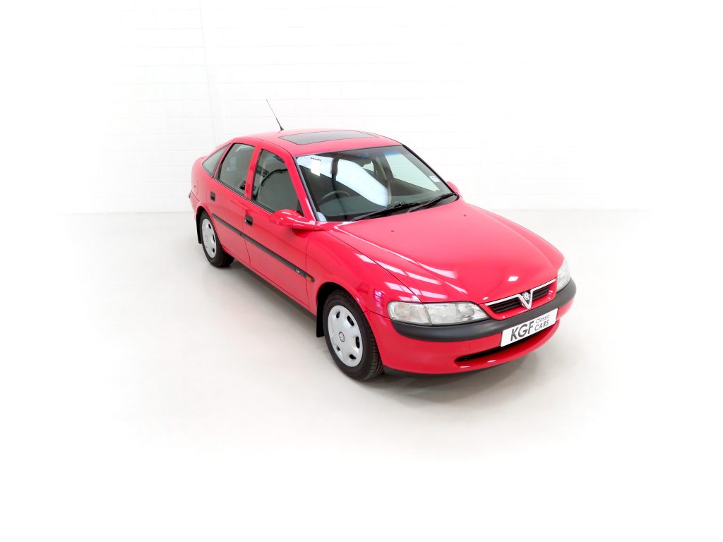 Vauxhall Opel Vectra ECU Bosch 0281013409 | 55205632 | ES | EDC16C9