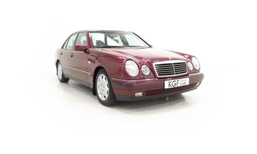 Feature image Mercedes-Benz E320 Elegance W210